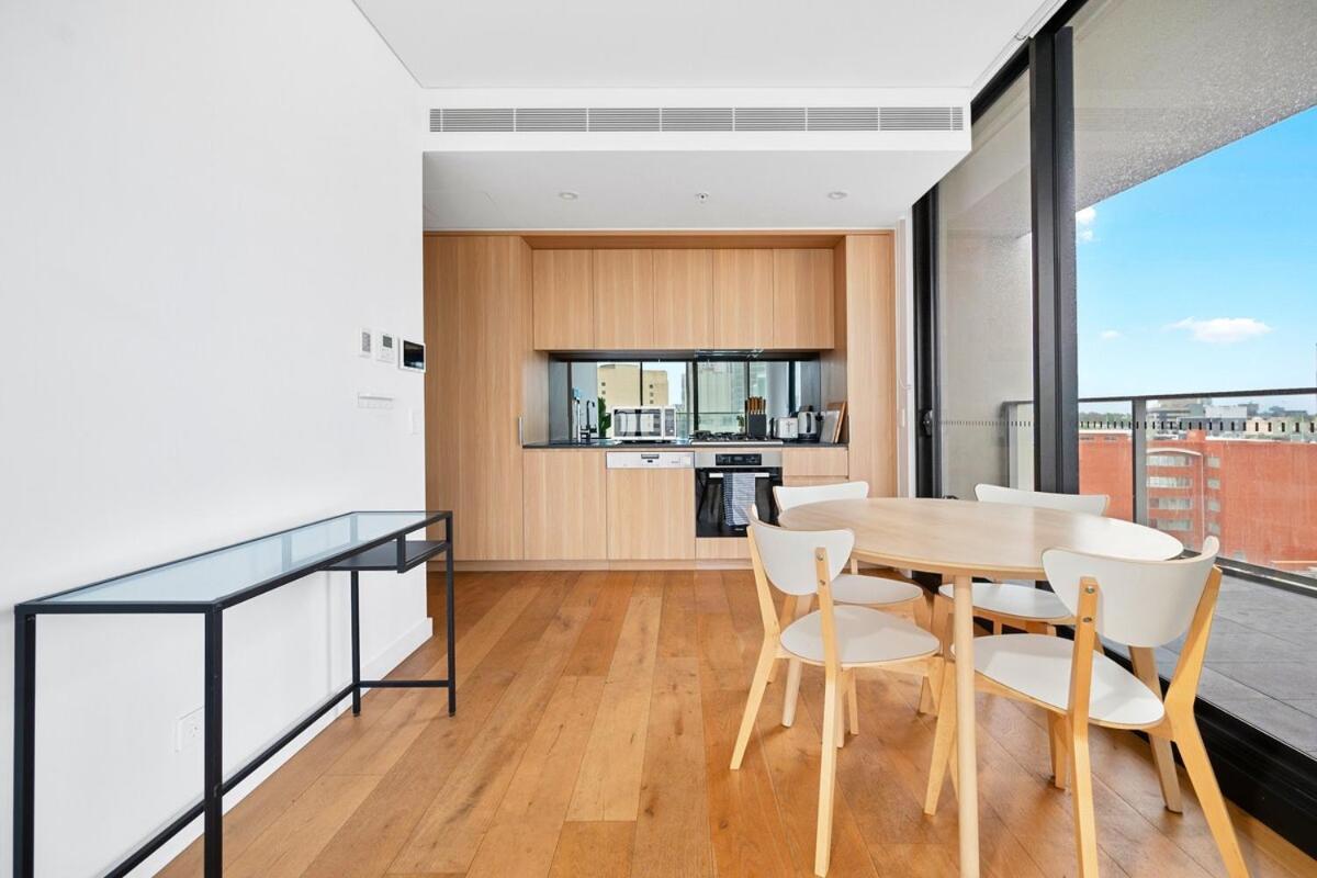 Convenient Two Bed Parramatta